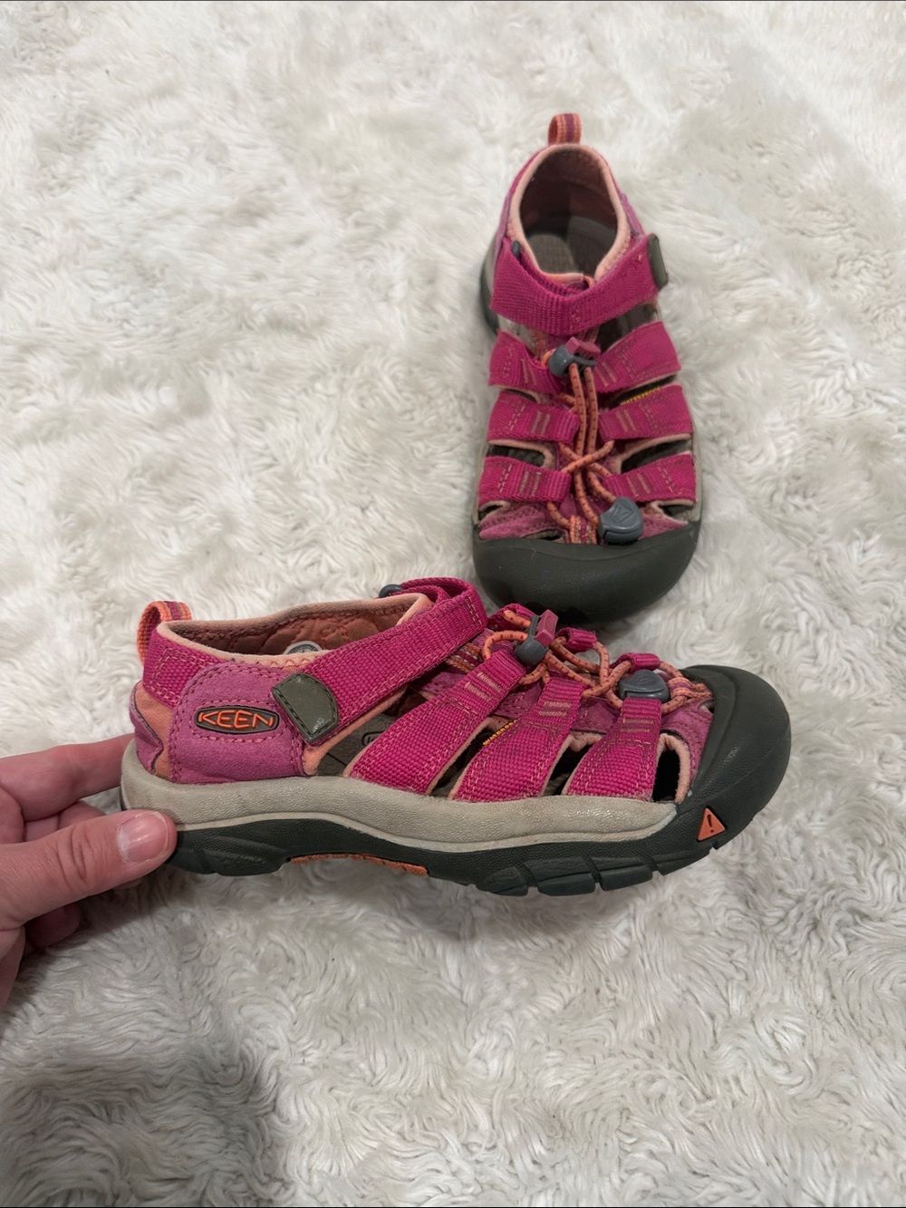 Keen kids Pink Newport H2 waterproof sandals Girls size 1